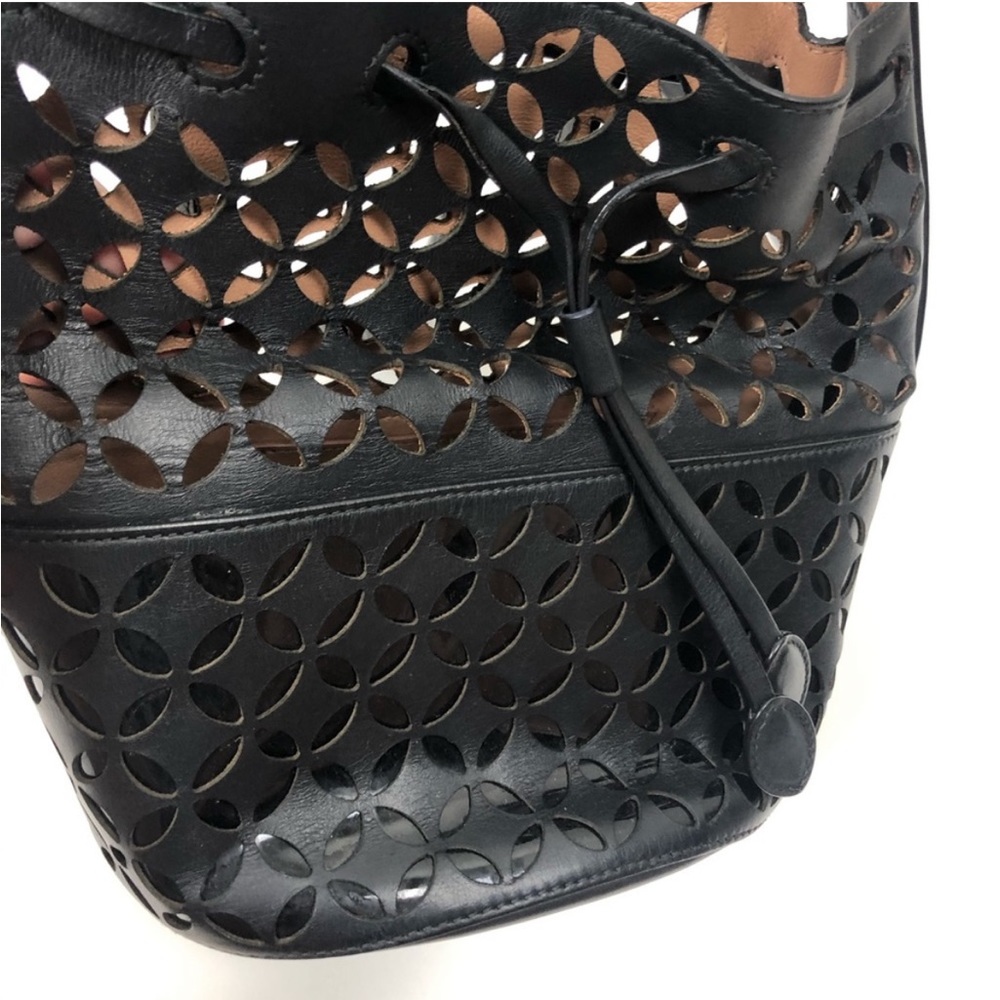 Alaia Bag Black Crossbody Leather Laser Cut Out Bucket Drawstring - Picture 7 of 15